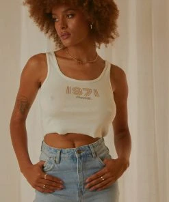 Rolla's New & Most Loved Coke 1971 Unity Crop Tank - Vintage White 4 Rolla's New & Most Loved Coke 1971 Unity Crop Tank - Vintage White