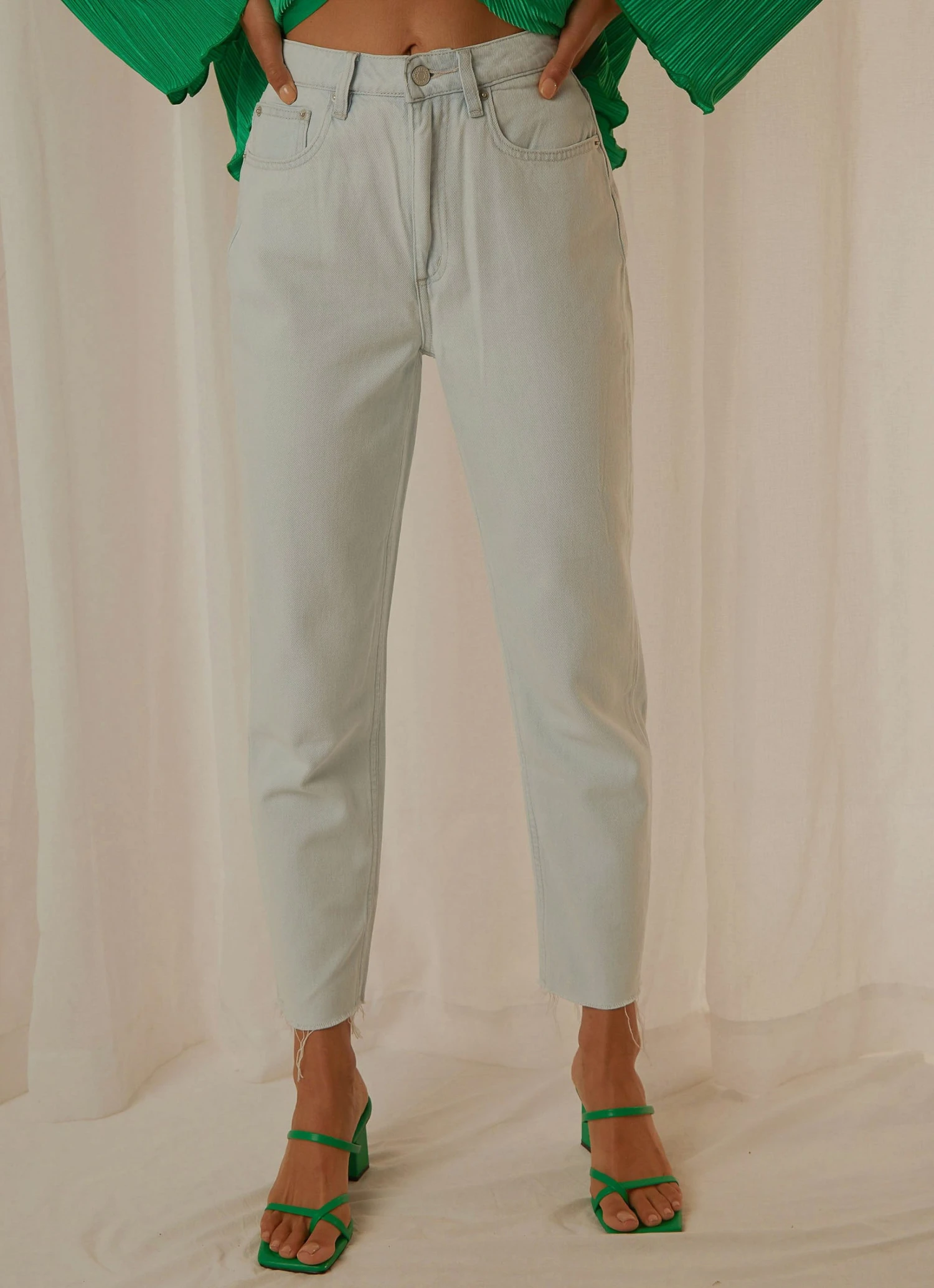 Lee High Moms Jean - Sweetest Soul 6 Lee High Moms Jean - Sweetest Soul