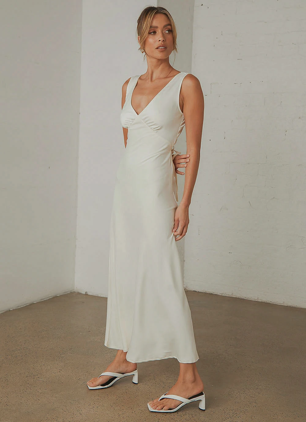Peppermayo Exclusive Loren Midi Dress - Ivory 6 Peppermayo Exclusive Loren Midi Dress - Ivory
