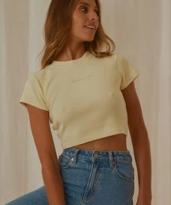 Abrand A 90s Crop Tee - Butter