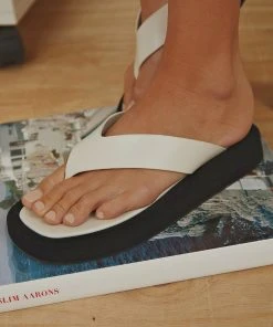 Cult Avenue Style Muse Sandal - Ivory New & Most Loved 4 Cult Avenue Style Muse Sandal - Ivory New & Most Loved