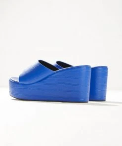 Cult Avenue New & Most Loved Villa Playa Mule Heel - Cobalt Croc 15 Cult Avenue New & Most Loved Villa Playa Mule Heel - Cobalt Croc