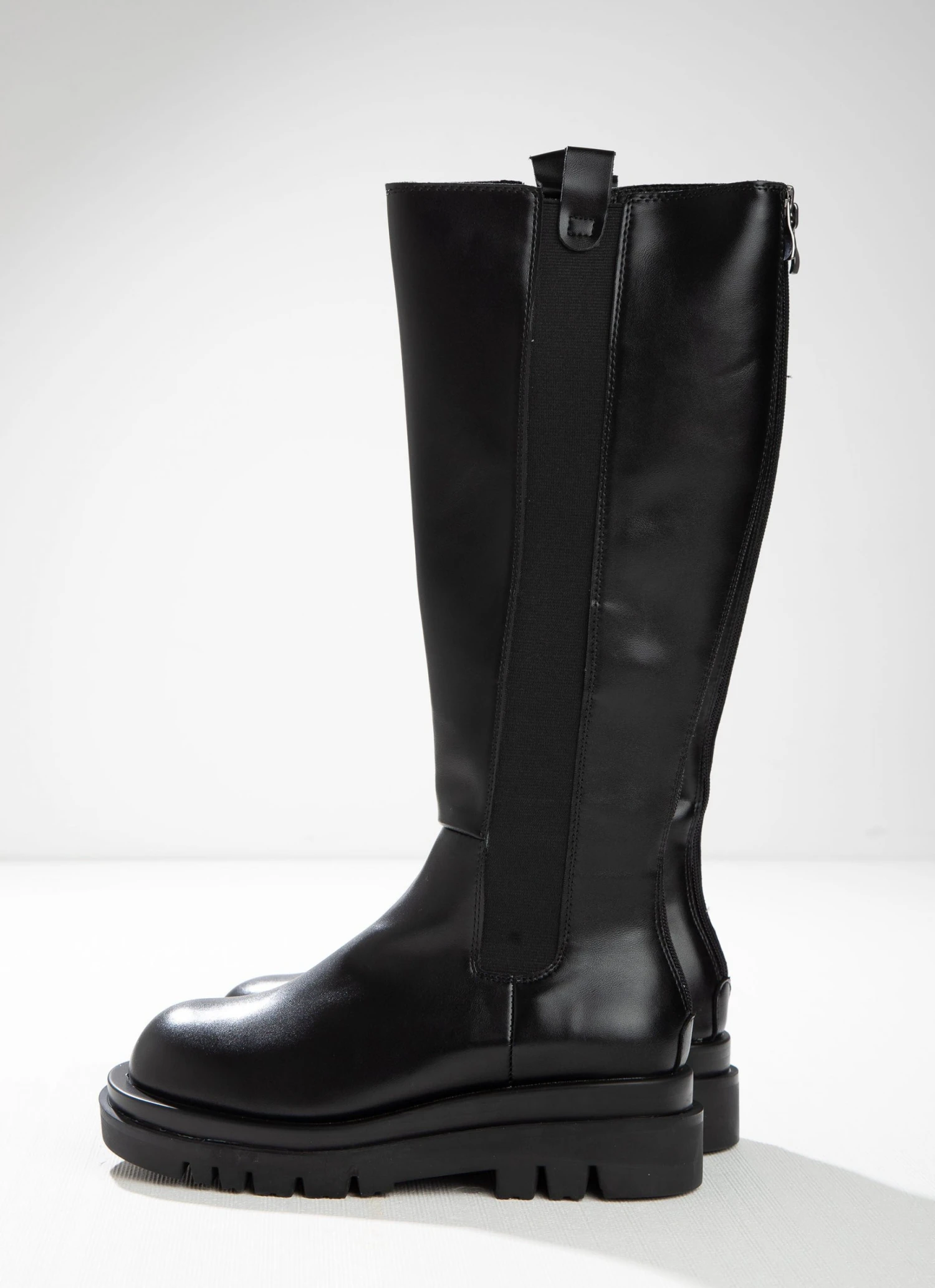 Cult Avenue New & Most Loved Charmaine Boot - Black 10 Cult Avenue New & Most Loved Charmaine Boot - Black