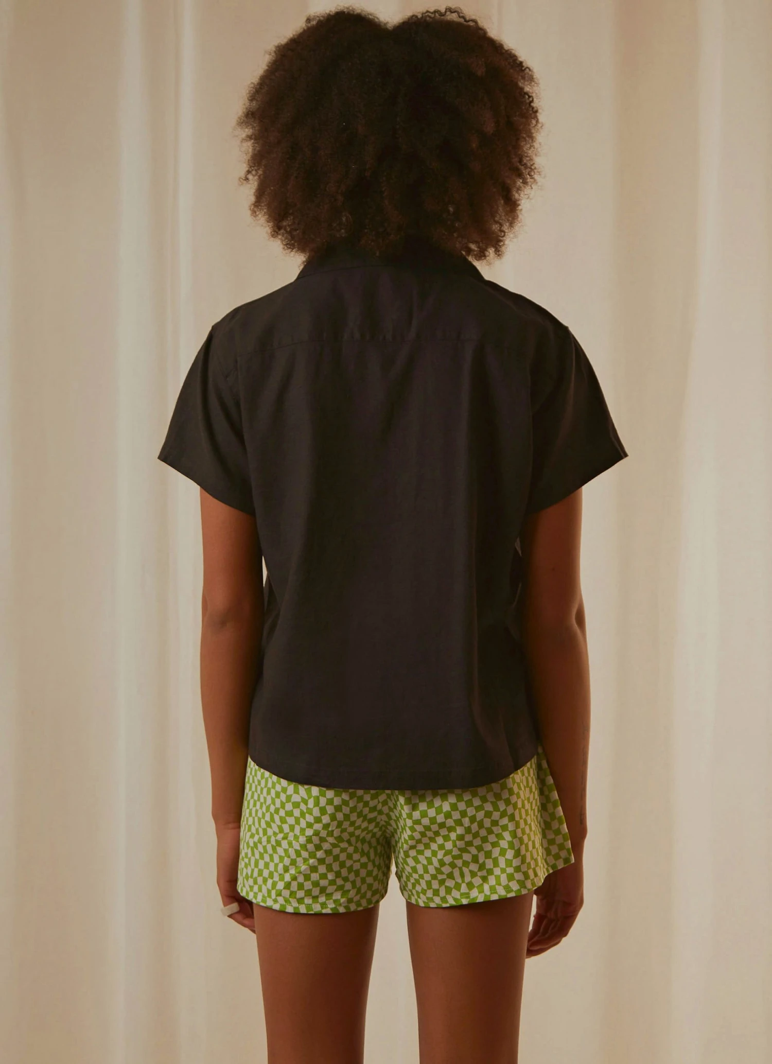 Afends Mood Hemp Short Sleeve Short - Black Afends Mood Hemp Short Sleeve Short - Black