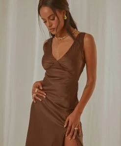 Peppermayo Exclusive Billie Split Maxi Dress - Choc Brown New & Most Loved 10 Peppermayo Exclusive Billie Split Maxi Dress - Choc Brown New & Most Loved