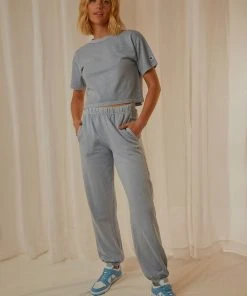 Champion Vintage Dye Boyfriend Jogger - Wildflower Blue New & Most Loved 4 Champion Vintage Dye Boyfriend Jogger - Wildflower Blue New & Most Loved