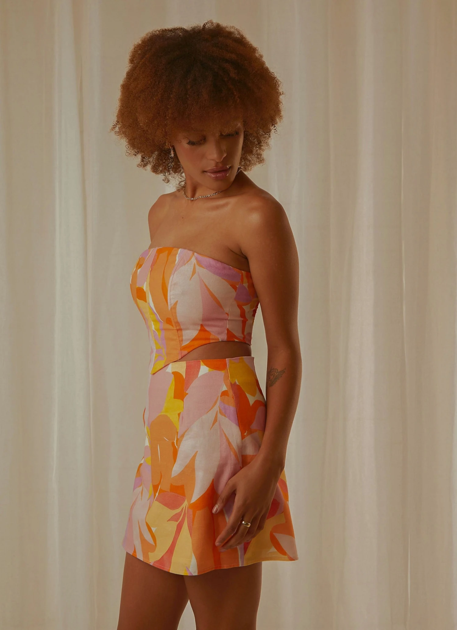 Peppermayo Exclusive Creative Culture Linen Bustier Top - Paloma 6 Peppermayo Exclusive Creative Culture Linen Bustier Top - Paloma