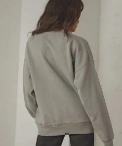 Thrills Storm The Castle Slouch Fit Crew - Washed Grey New & Most Loved 11 Thrills Storm The Castle Slouch Fit Crew - Washed Grey New & Most Loved