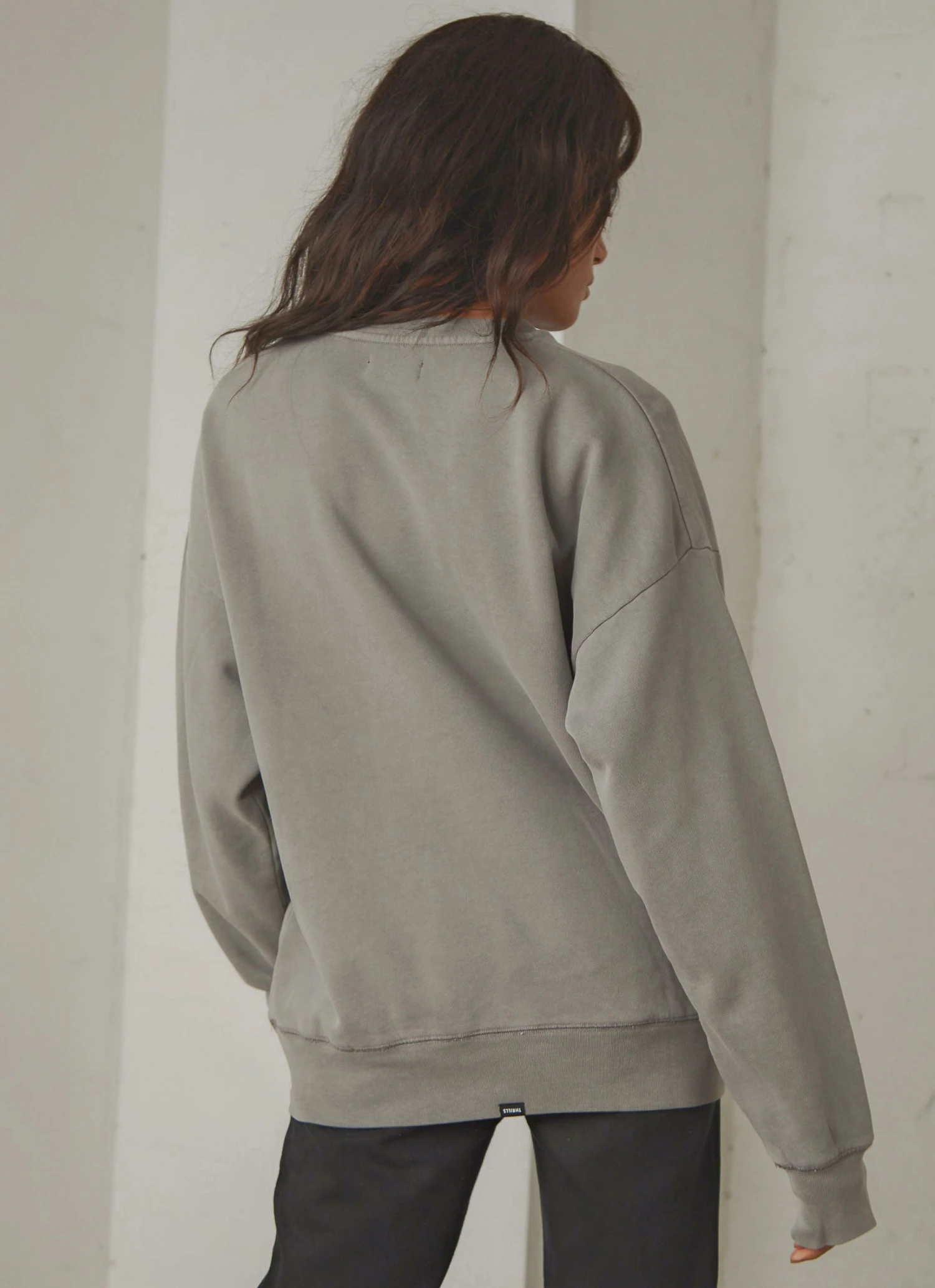 Thrills Storm The Castle Slouch Fit Crew - Washed Grey New & Most Loved 7 Thrills Storm The Castle Slouch Fit Crew - Washed Grey New & Most Loved
