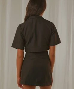 Peppermayo Exclusive New & Most Loved New York City Cropped Blazer - Black 11 Peppermayo Exclusive New & Most Loved New York City Cropped Blazer - Black