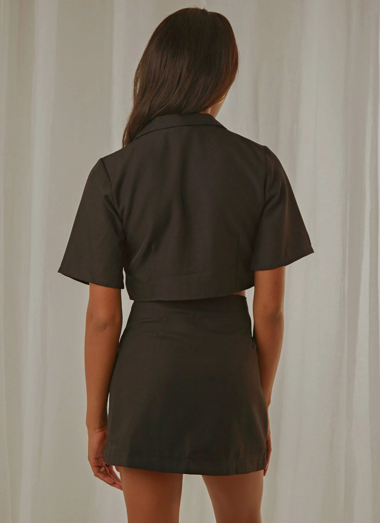 Peppermayo Exclusive New & Most Loved New York City Cropped Blazer - Black 7 Peppermayo Exclusive New & Most Loved New York City Cropped Blazer - Black