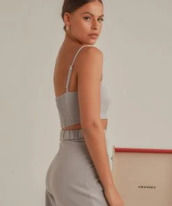 4th & Reckless Vivian Top - Chambray 5 4th & Reckless Vivian Top - Chambray