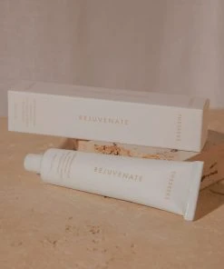 The Seeke New & Most Loved Rejuvenate Moisturiser - White