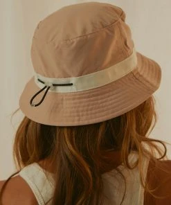 Levi's Seasonal Bucket Hat - Dusty Pink New & Most Loved 9 Levi's Seasonal Bucket Hat - Dusty Pink New & Most Loved