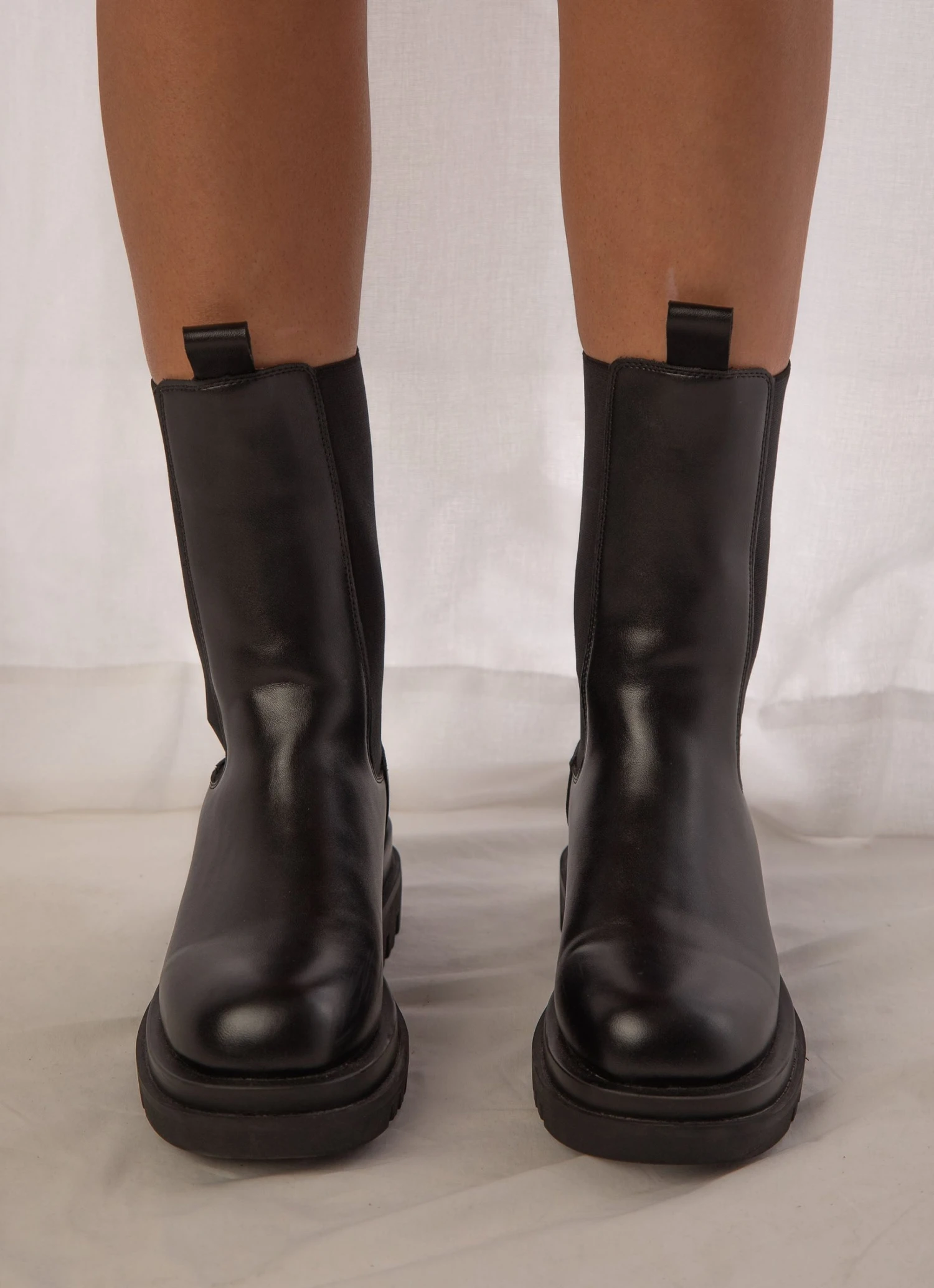 Cult Avenue New & Most Loved Annalise Boot - Black Cult Avenue New & Most Loved Annalise Boot - Black