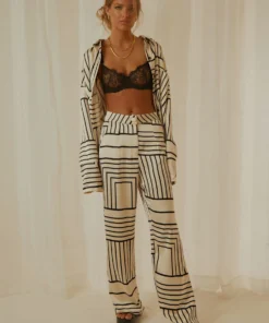 4th & Reckless New Bottoms Norma Trouser - Black And White