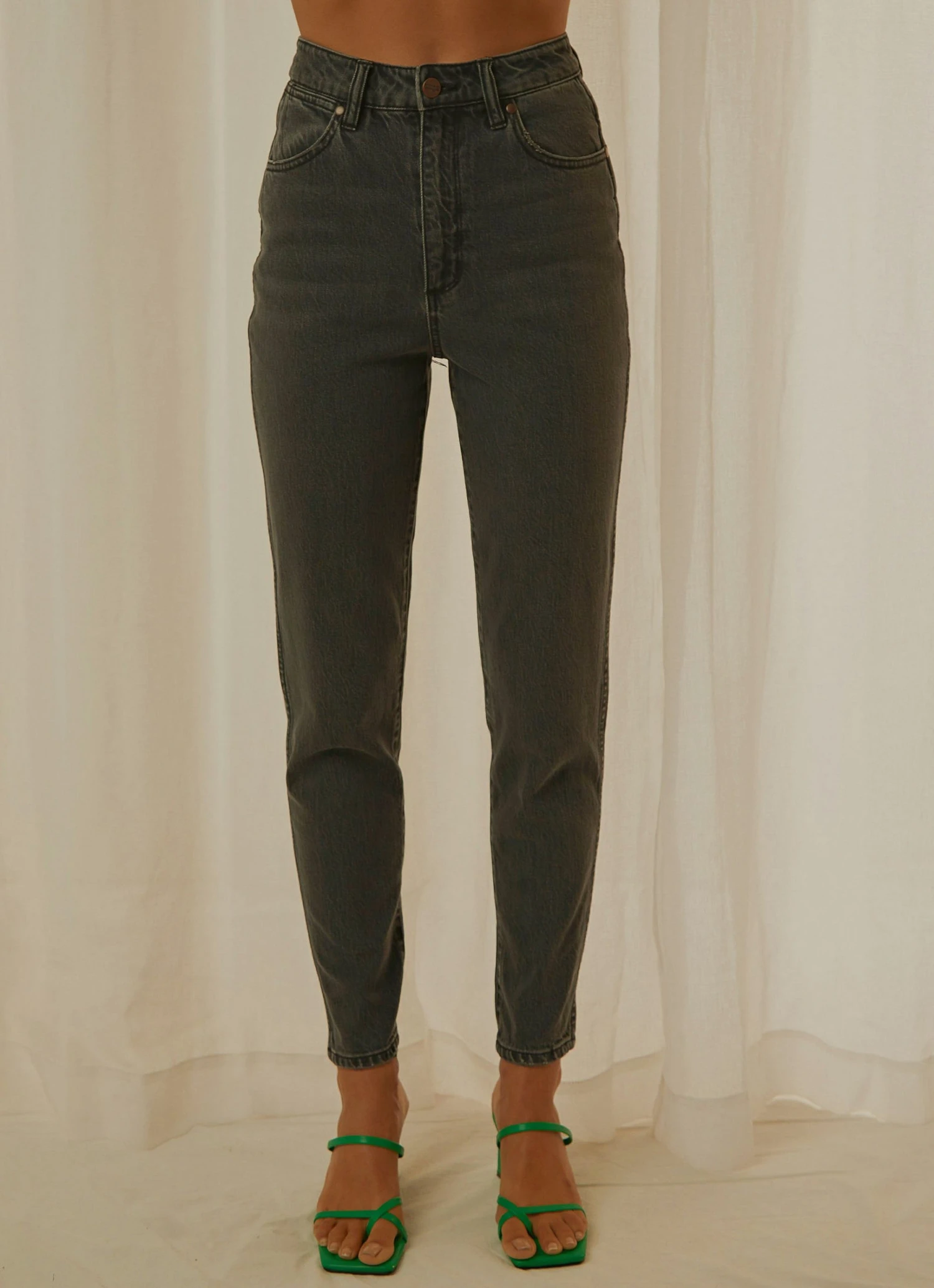 Wrangler New & Most Loved Drew Jean - Equilibrium Fade 6 Wrangler New & Most Loved Drew Jean - Equilibrium Fade