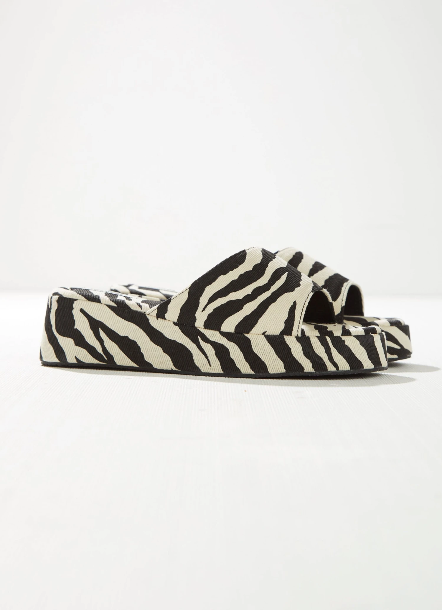 Cult Avenue New & Most Loved Darby Mule - Beige Zebra 9 Cult Avenue New & Most Loved Darby Mule - Beige Zebra