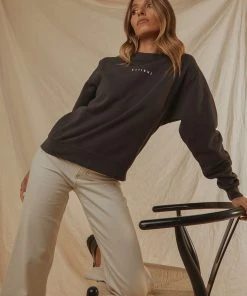 Minimal Thrills Crew - Heritage Black 8 Minimal Thrills Crew - Heritage Black