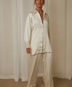 4th & Reckless Leo Shirt - Cream Satin New Tops