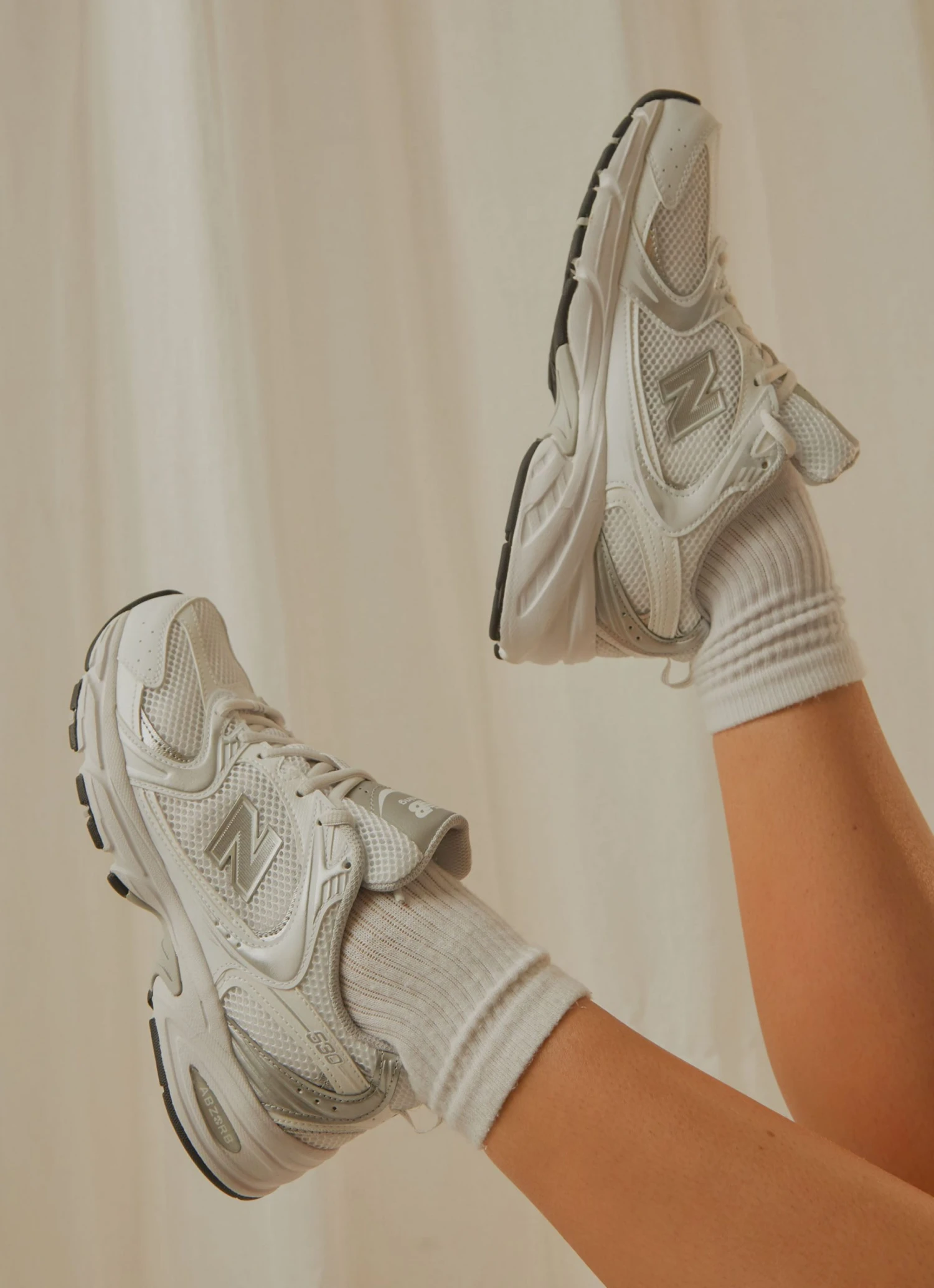 New Balance 725 Sneaker - White New & Most Loved 3 New Balance 725 Sneaker - White New & Most Loved