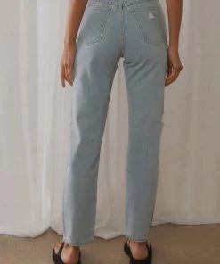 Abrand A 94 Slim Jeans - Daisy Blue New & Most Loved 11 Abrand A 94 Slim Jeans - Daisy Blue New & Most Loved