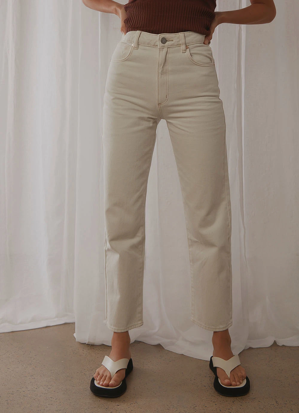 Abrand A Venice Straight Jeans - White Sand New & Most Loved Abrand A Venice Straight Jeans - White Sand New & Most Loved