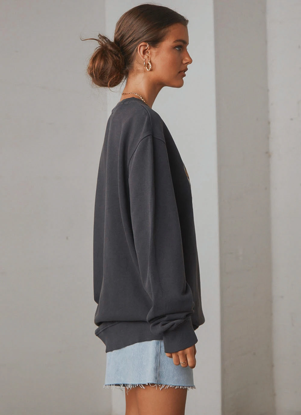 Rolla's MTV Sweat - Washed Black New & Most Loved 6 Rolla's MTV Sweat - Washed Black New & Most Loved