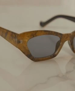 Peppermayo Call Me By Your Name Sunglasses - Green Tort New & Most Loved