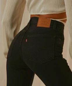 Levi's New & Most Loved 70s High Straight Jeans - Trainwreck