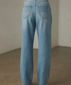 Lee New & Most Loved High Baggy Jean - Super Blue 11 Lee New & Most Loved High Baggy Jean - Super Blue