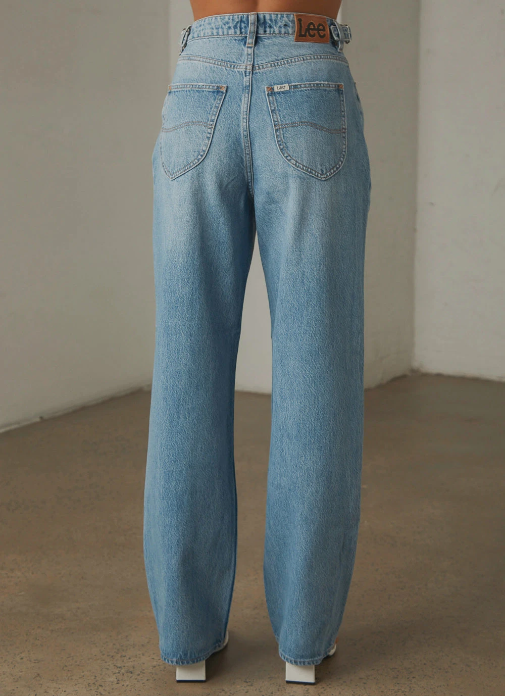Lee New & Most Loved High Baggy Jean - Super Blue 7 Lee New & Most Loved High Baggy Jean - Super Blue