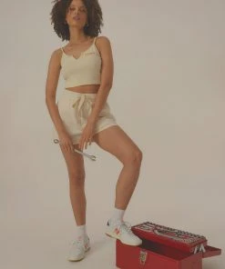 Vacancy Supply Off Roading Singlet - Crème New & Most Loved 5 Vacancy Supply Off Roading Singlet - Crème New & Most Loved