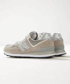 New Balance 574 Sneaker - Grey With White