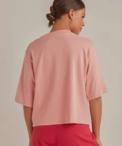 Levi's Heavyweight Box Logo Tee - Peony New & Most Loved