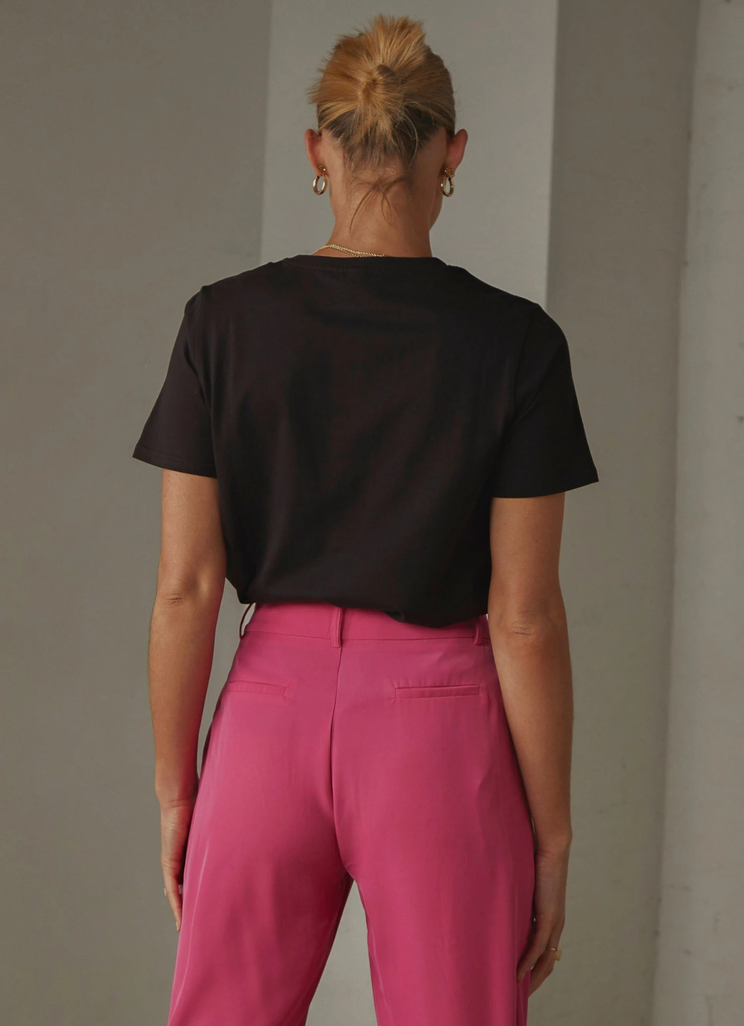 Huffer Stella Fairside Tee - Black New & Most Loved 7 Huffer Stella Fairside Tee - Black New & Most Loved