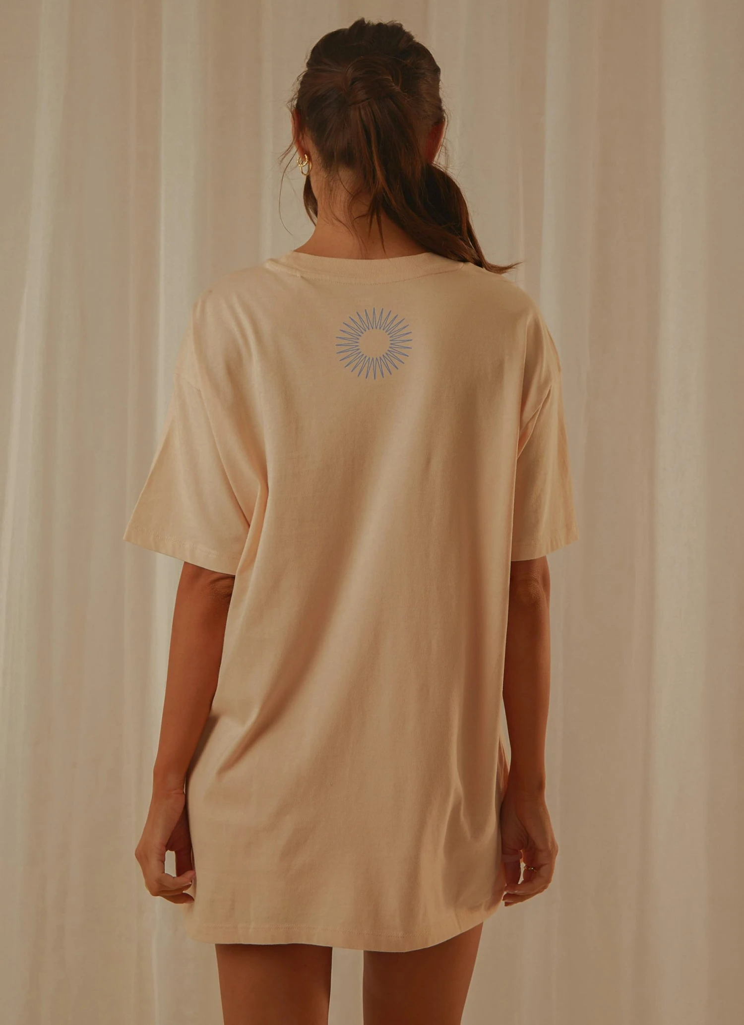 Levi's New & Most Loved Graphic SS Road Trip Tee - Peach Puree 9 Levi's New & Most Loved Graphic SS Road Trip Tee - Peach Puree