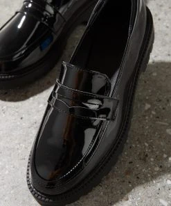 Cult Avenue Lucinda Loafer - Gloss Black