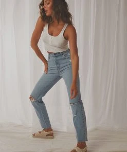 Rolla's Original Straight Jeans - City Worn New & Most Loved 11 Rolla's Original Straight Jeans - City Worn New & Most Loved