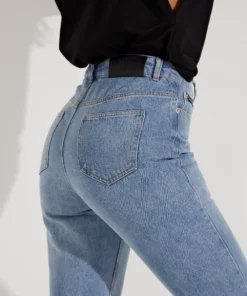 BY DYLN New Bottoms Harlow Mom Jean - Blue