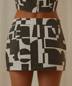 Peppermayo Exclusive New York Times Mini Skirt - Black And White Geo New & Most Loved 13 Peppermayo Exclusive New York Times Mini Skirt - Black And White Geo New & Most Loved