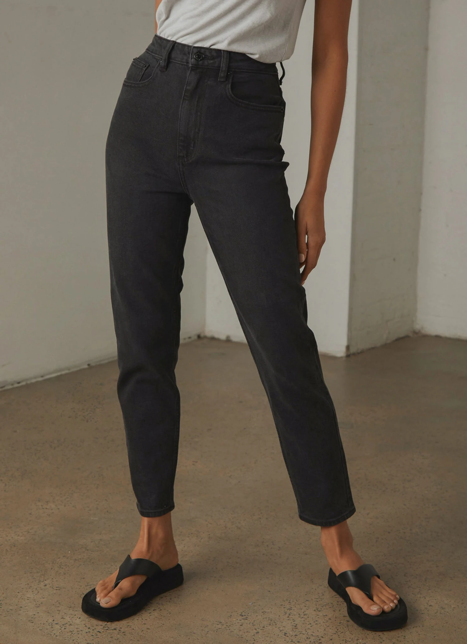 Lee High Moms Jean - Bias Black Lee High Moms Jean - Bias Black