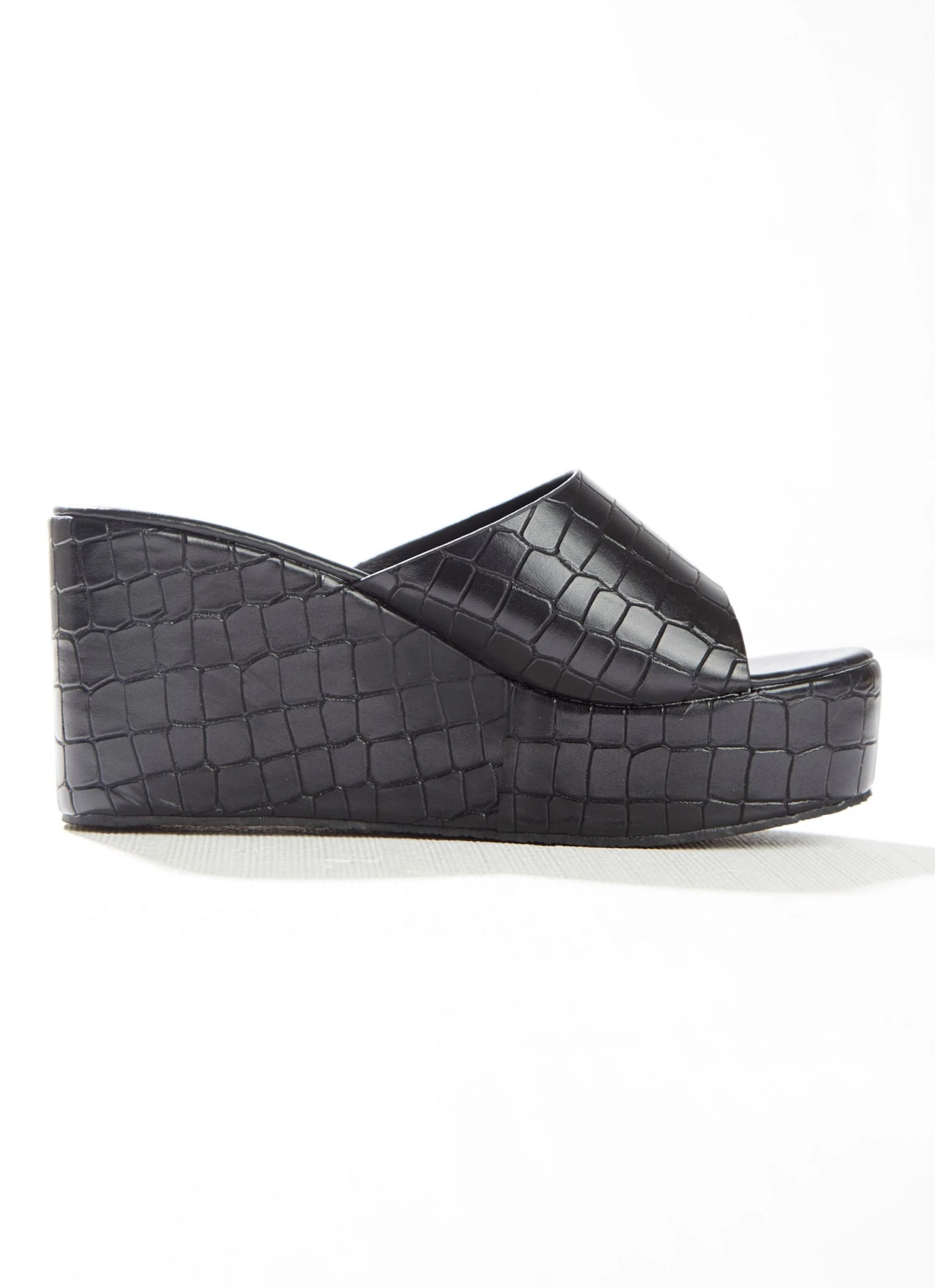 Cult Avenue Villa Playa Mule Heel - Black Croc New & Most Loved 8 Cult Avenue Villa Playa Mule Heel - Black Croc New & Most Loved