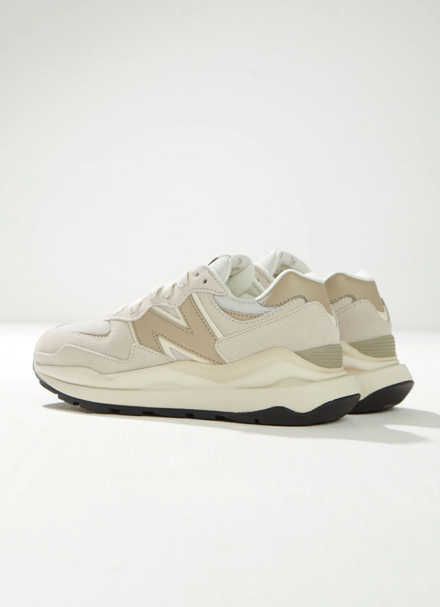 New Balance 57/40 Sneaker - Au Lait New & Most Loved 7 New Balance 57/40 Sneaker - Au Lait New & Most Loved