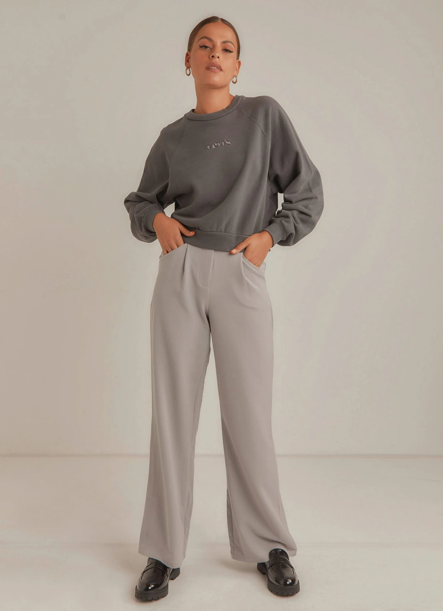 Levi's Vintage Raglan Sweater - Blackened Pearl New & Most Loved Levi's Vintage Raglan Sweater - Blackened Pearl New & Most Loved