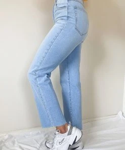 Rolla's Original Straight Jean - Comfort Sky New & Most Loved 9 Rolla's Original Straight Jean - Comfort Sky New & Most Loved