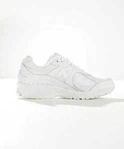 New Balance Munsell White (048) Sneaker - White New & Most Loved 4 New Balance Munsell White (048) Sneaker - White New & Most Loved
