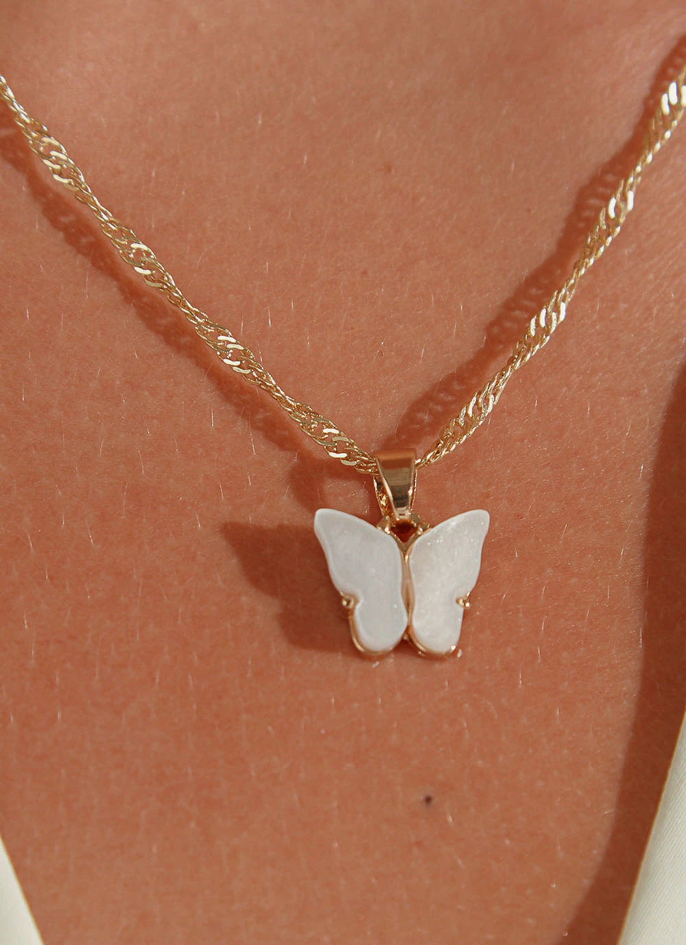 Peppermayo Femme Necklace & Earrings Set - Gold New & Most Loved Peppermayo Femme Necklace & Earrings Set - Gold New & Most Loved