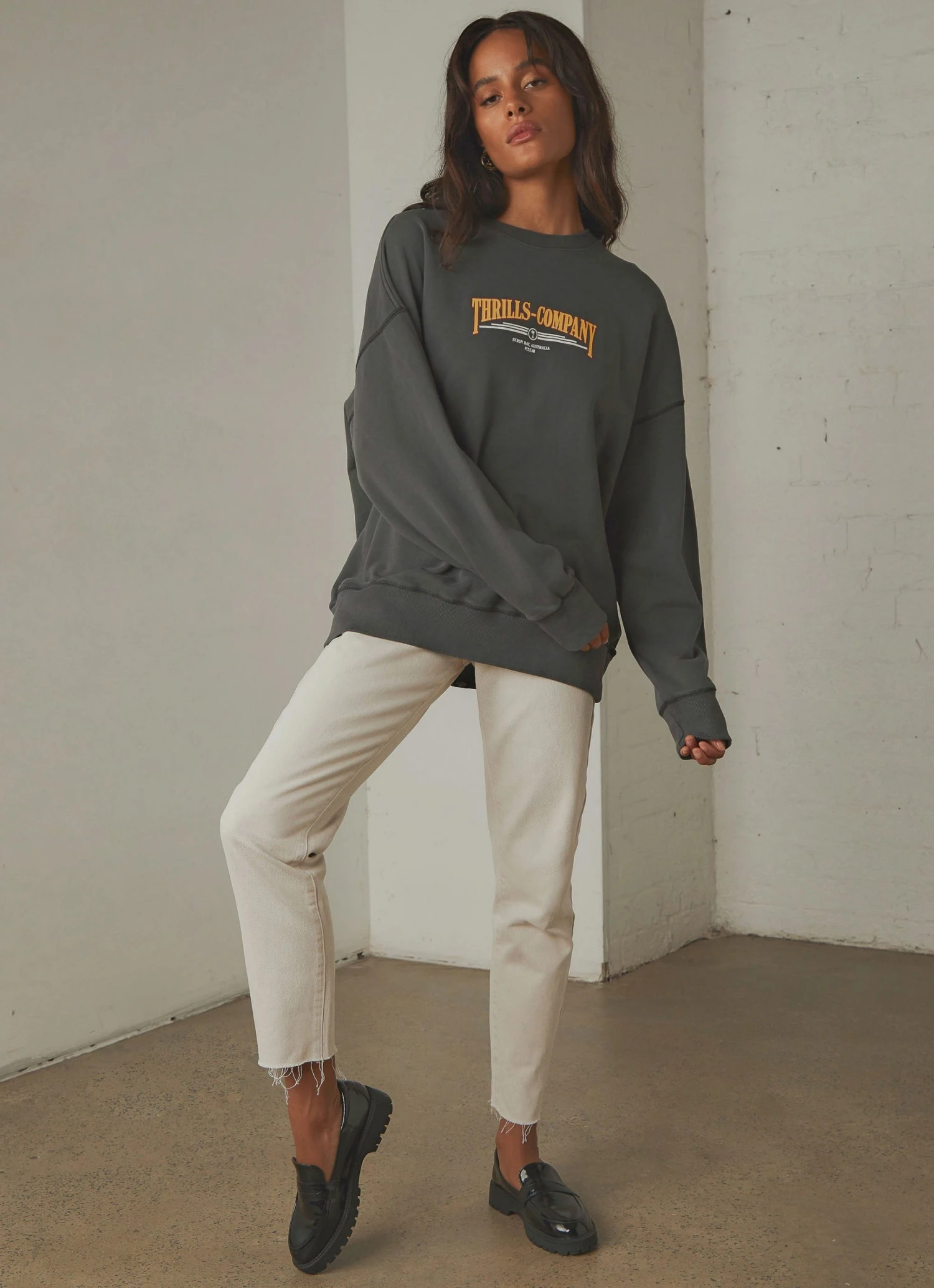 Thrills Underline Slouch Crew - Merch Black 5 Thrills Underline Slouch Crew - Merch Black