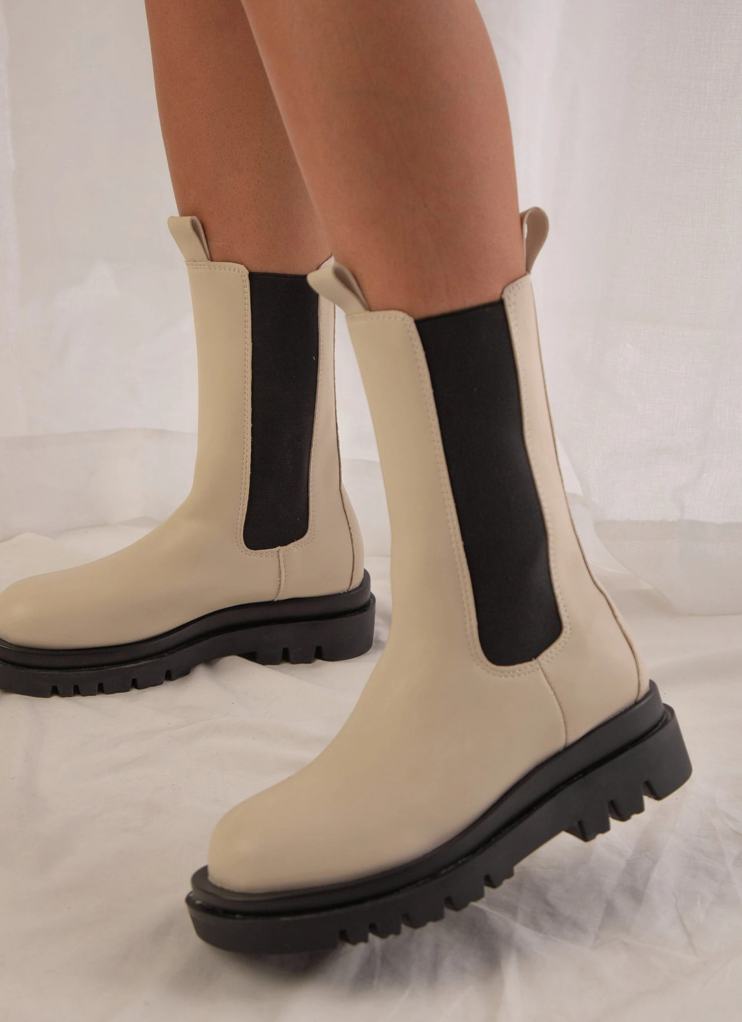 Cult Avenue Annalise Boot - Bone New & Most Loved Cult Avenue Annalise Boot - Bone New & Most Loved